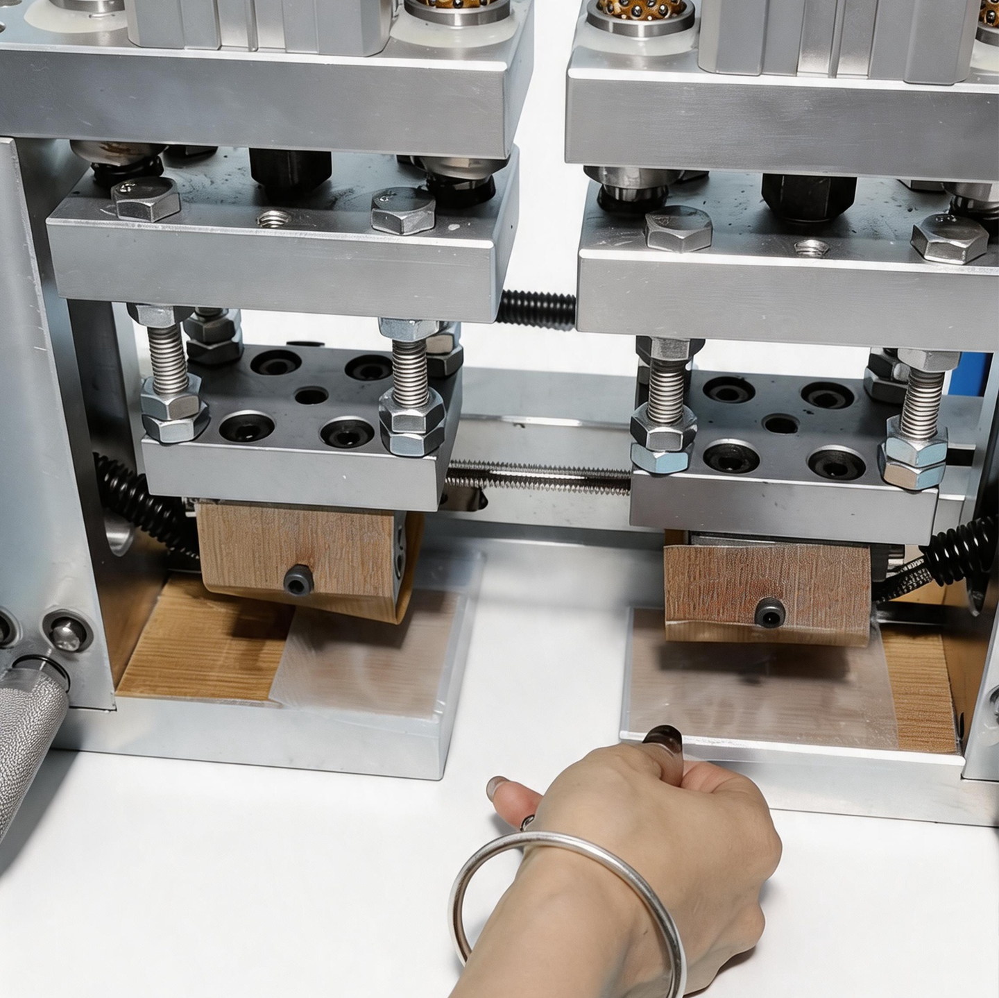双定点热封模具